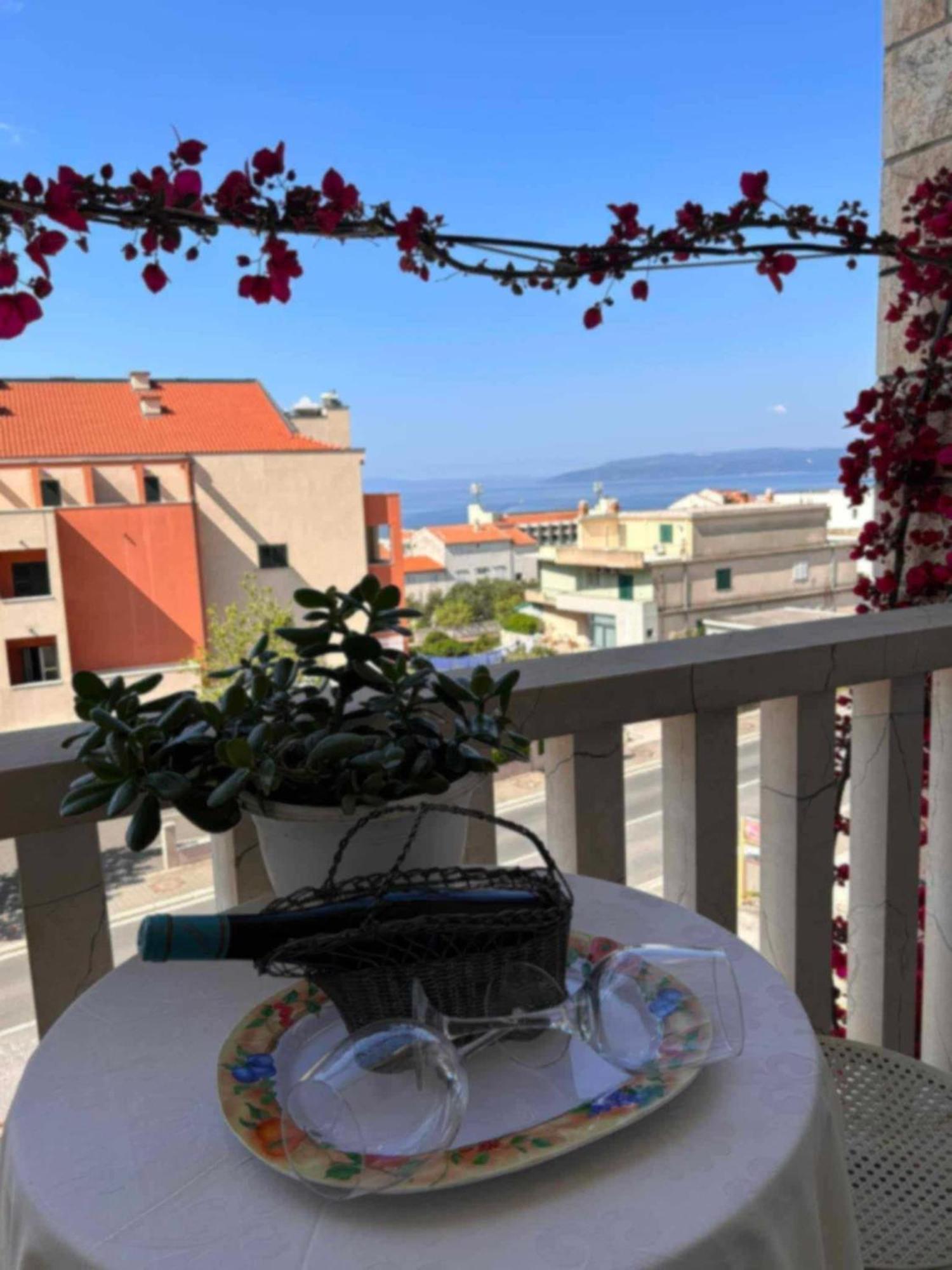 Apartment Nada *