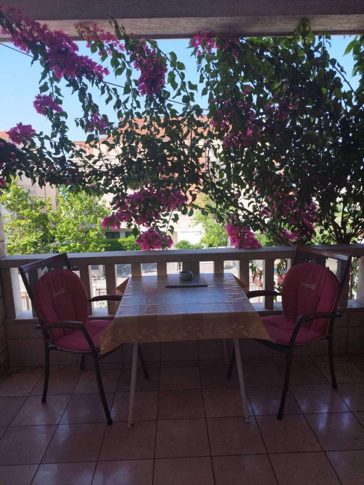 Nada * Makarska