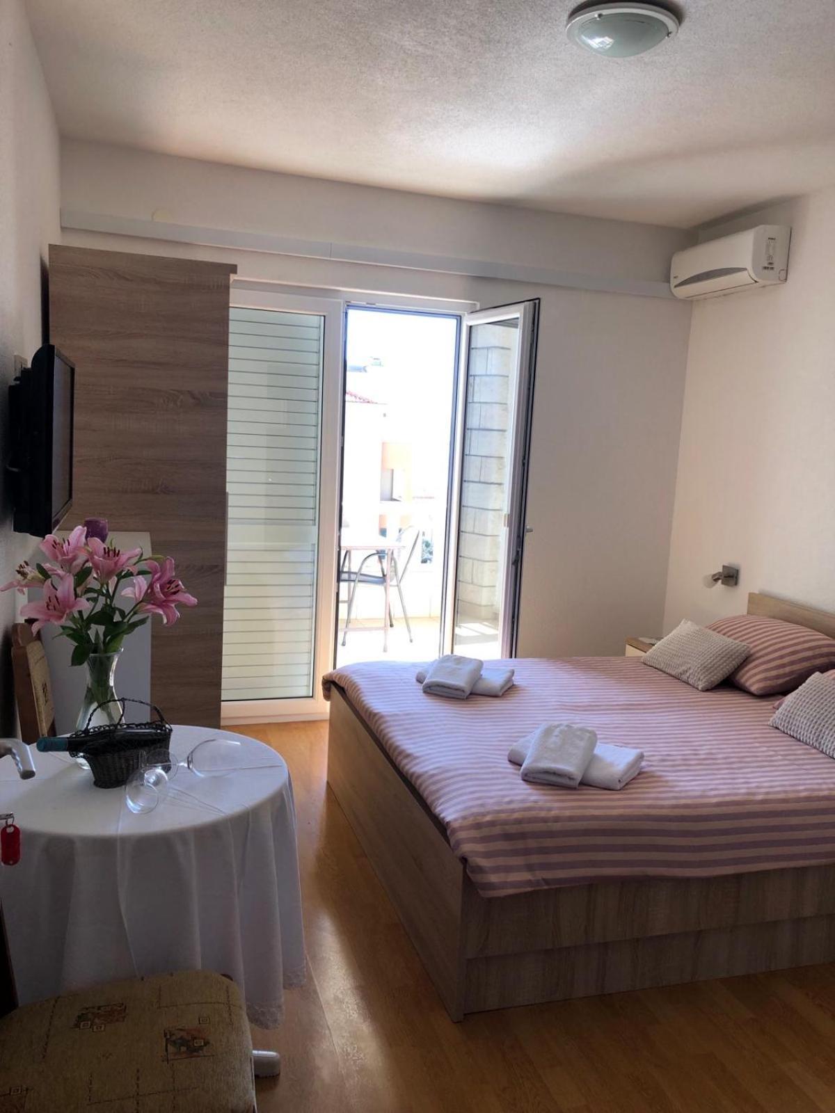 Apartment Nada Makarska